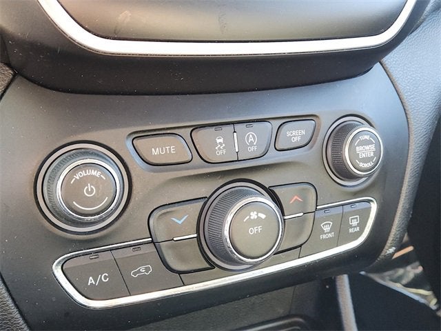 2020 Jeep Cherokee Altitude