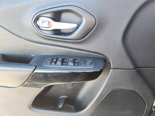 2020 Jeep Cherokee Altitude