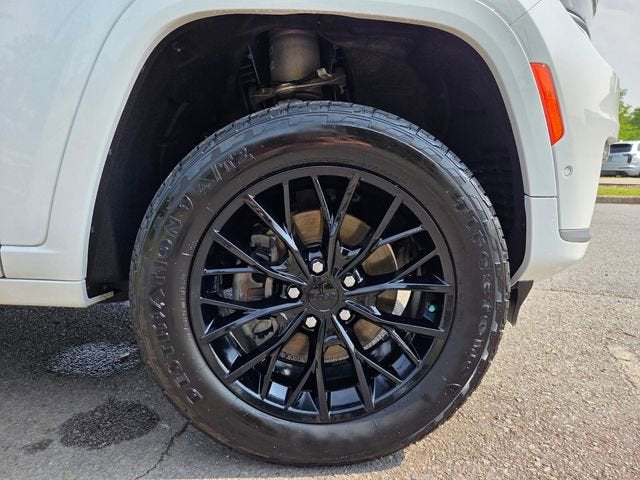 2022 Jeep Grand Cherokee L Summit