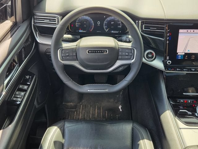 2023 Jeep Wagoneer Base
