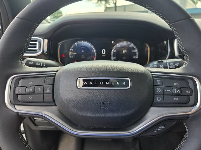 2023 Jeep Wagoneer Base
