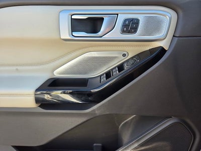 2021 Ford Explorer Platinum