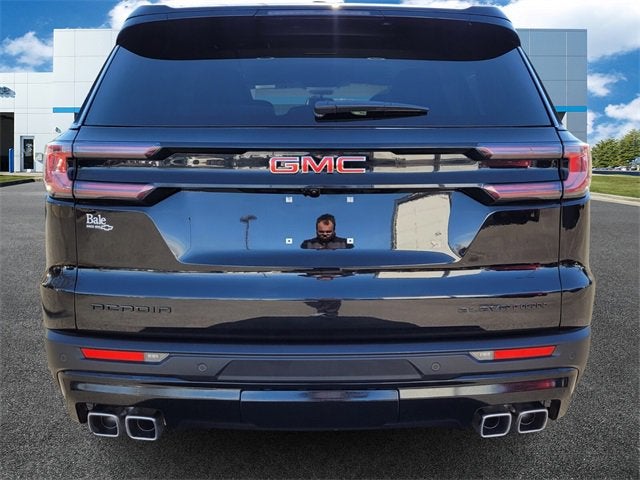 2024 GMC Acadia Elevation