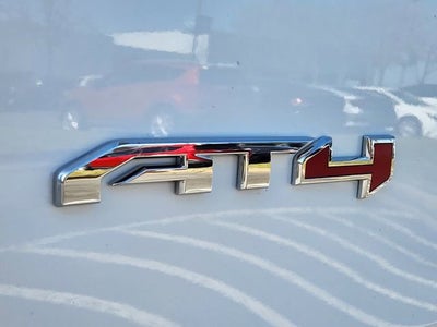 2025 GMC Yukon AT4