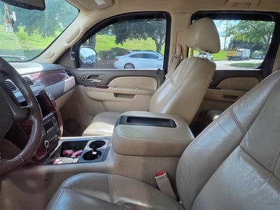 2011 GMC Yukon XL SLT