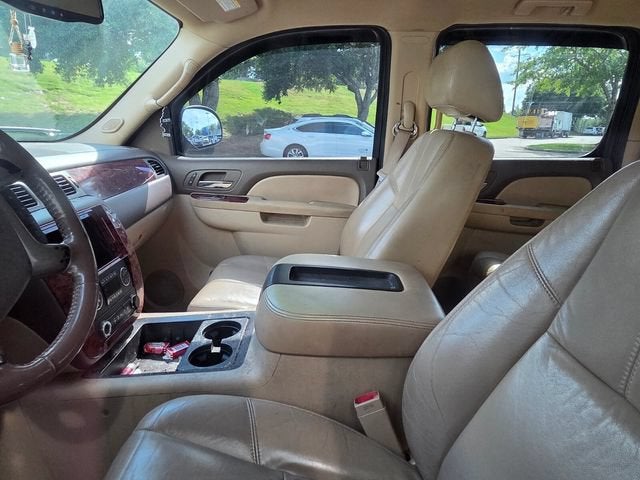 2011 GMC Yukon XL SLT