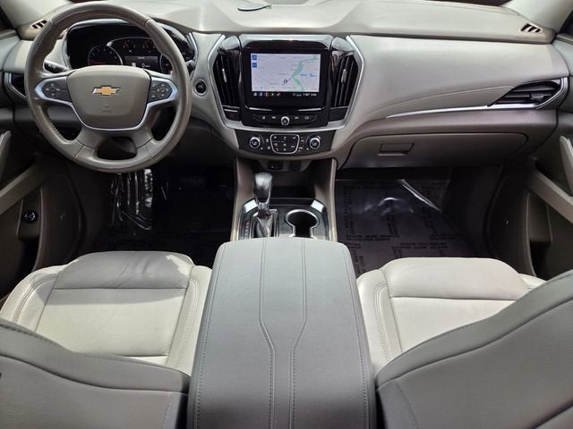 2021 Chevrolet Traverse LT Leather