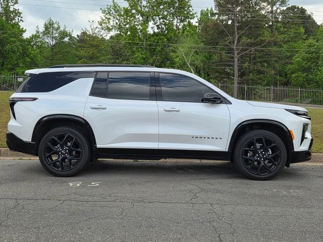 2025 Chevrolet Traverse RS