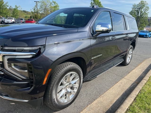 2025 Chevrolet Suburban Premier