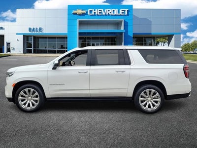 2023 Chevrolet Suburban Premier