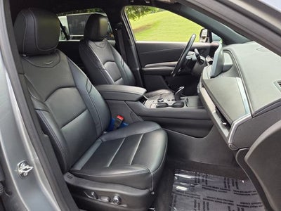 2024 Cadillac XT4 Premium Luxury