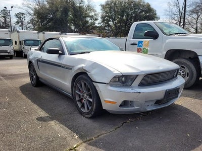 2011 Ford Mustang V6