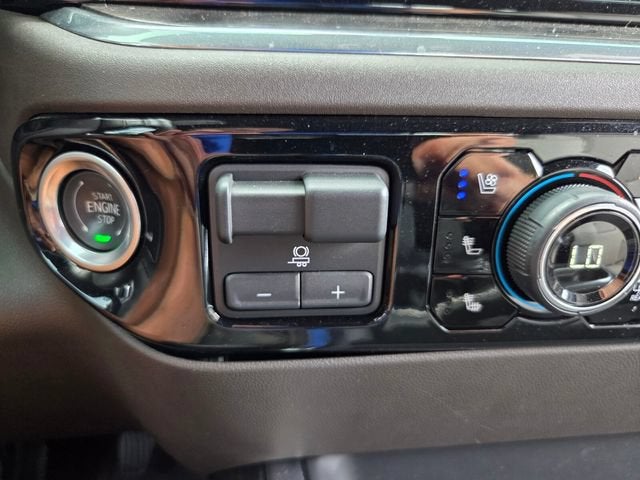 2025 Chevrolet Silverado 3500 HD LTZ