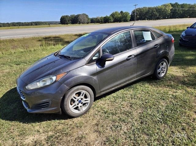 2015 Ford Fiesta SE