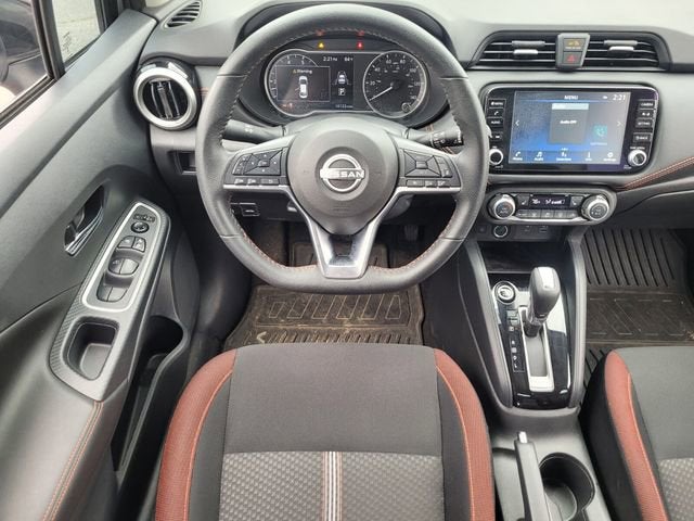 2024 Nissan Versa SR