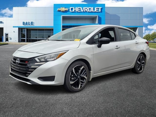 2024 Nissan Versa SR