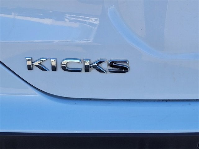 2021 Nissan Kicks S