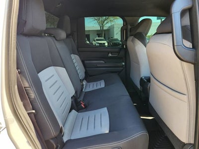 2024 Toyota Tacoma 4WD SR5