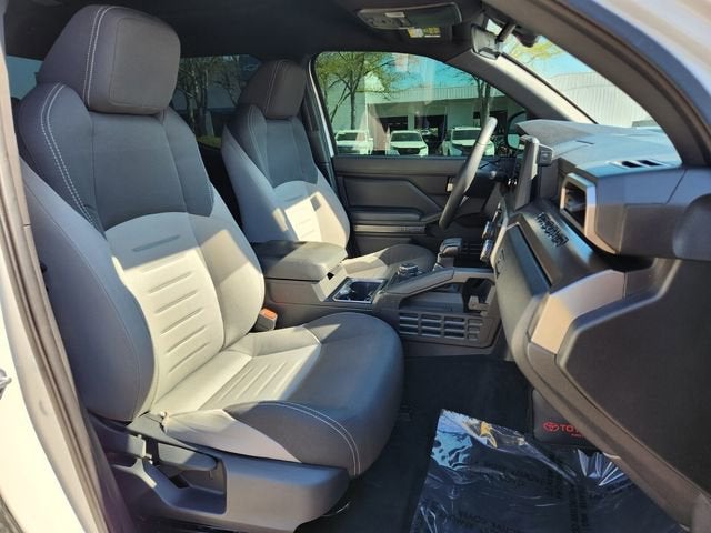 2024 Toyota Tacoma 4WD SR5