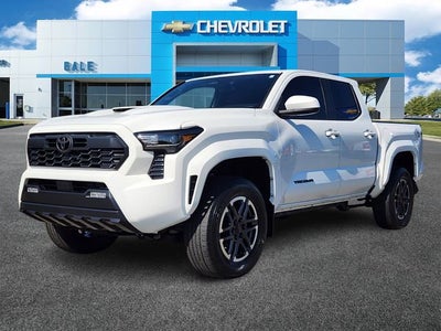 2024 Toyota Tacoma 4WD SR5