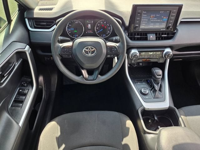 2022 Toyota RAV4 Hybrid LE