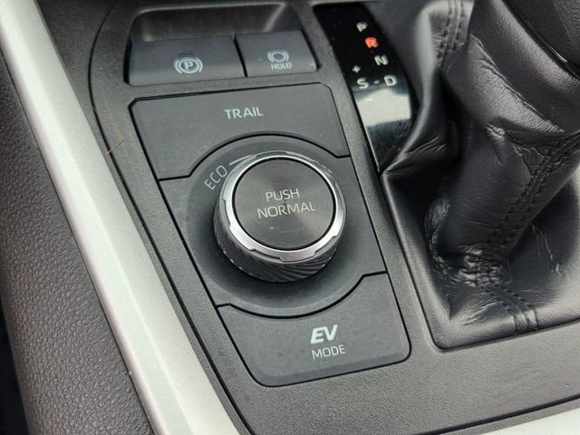 2023 Toyota RAV4 Hybrid LE
