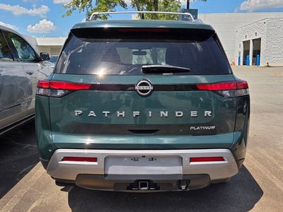 2022 Nissan Pathfinder Platinum