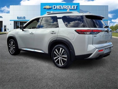 2023 Nissan Pathfinder Platinum