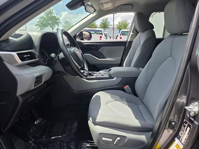 2021 Toyota Highlander Hybrid LE