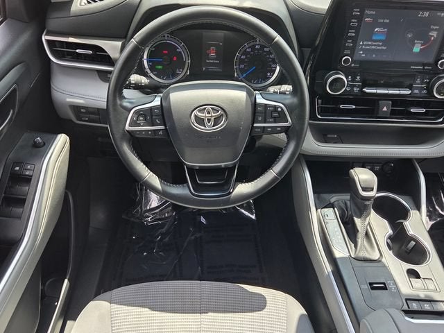 2021 Toyota Highlander Hybrid LE