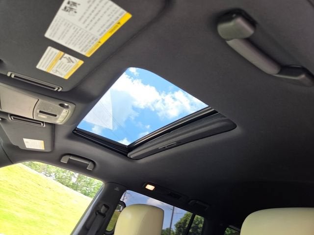 2022 INFINITI QX80 SENSORY