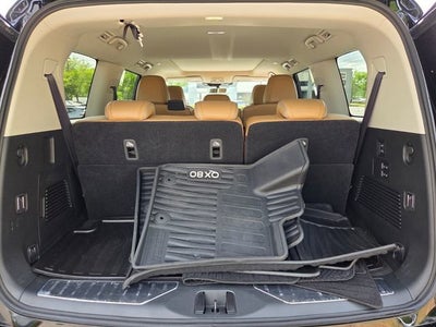 2025 INFINITI QX80 LUXE