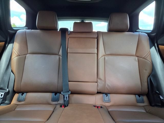 2025 Toyota Crown Signia XLE