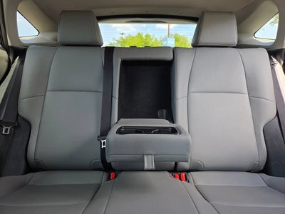 2024 Toyota Venza LE