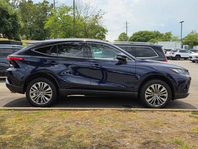 2024 Toyota Venza LE
