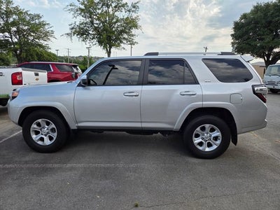 2022 Toyota 4Runner SR5