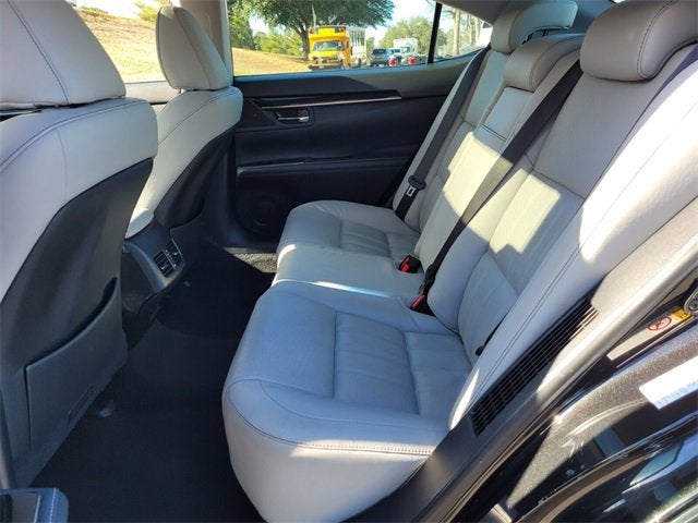 2018 Lexus ES ES 300h