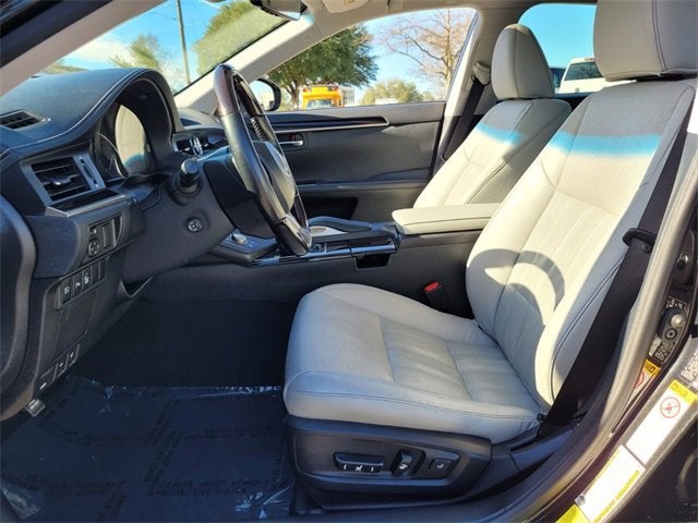 2018 Lexus ES ES 300h