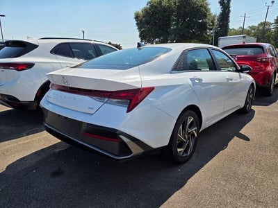 2025 Hyundai Elantra Hybrid Limited
