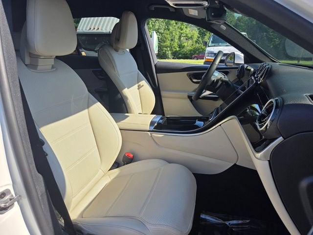 2025 Mercedes-Benz GLC GLC 300
