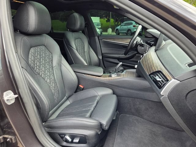 2021 BMW 5 Series 530i