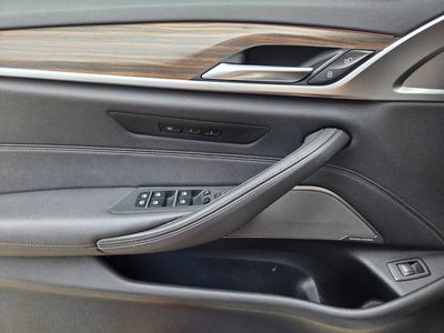 2021 BMW 5 Series 530i