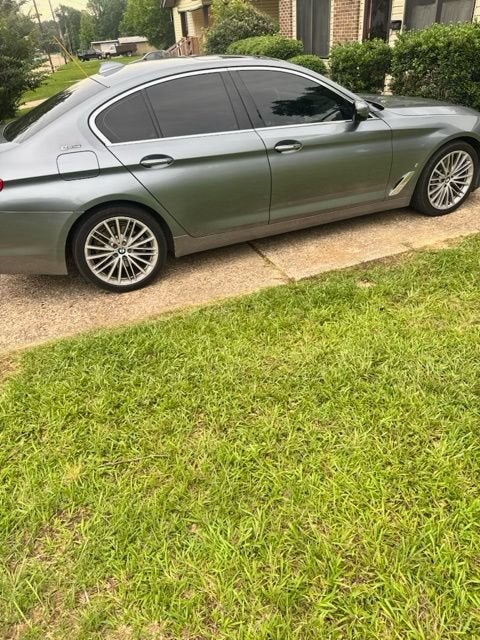 2018 BMW 5 Series 530e iPerformance