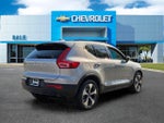2023 Volvo XC40 Ultimate Dark Theme
