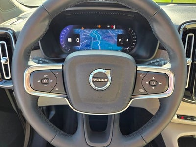 2023 Volvo XC40 Ultimate Dark Theme