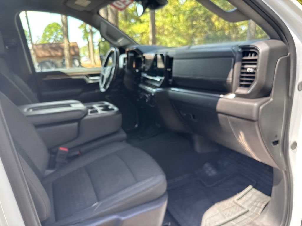 2025 Chevrolet Silverado 3500 HD LT DRW
