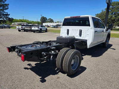 2026 GMC Sierra 3500 HD Chassis Cab Pro