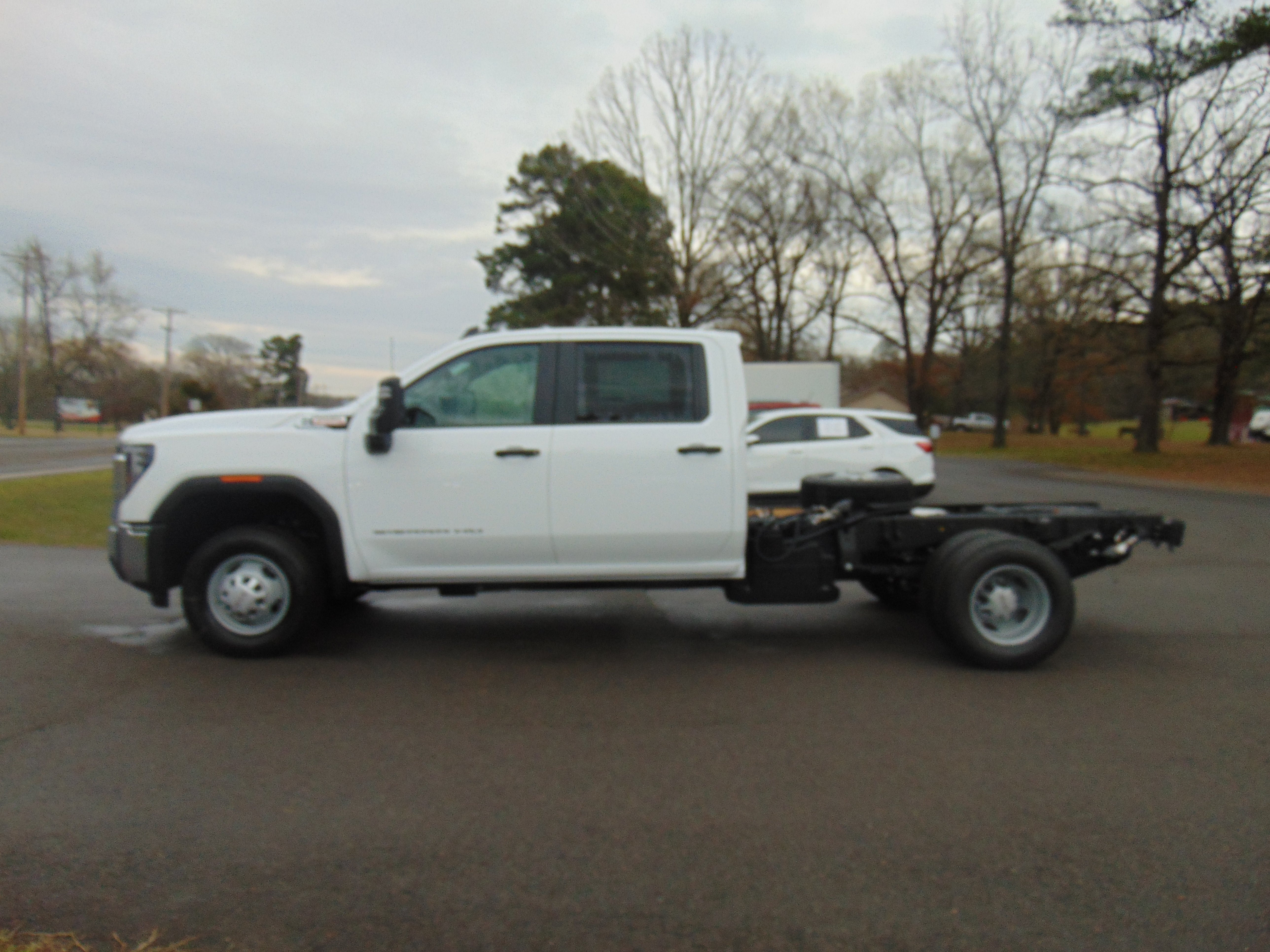 2026 GMC Sierra 3500 HD Chassis Cab Pro