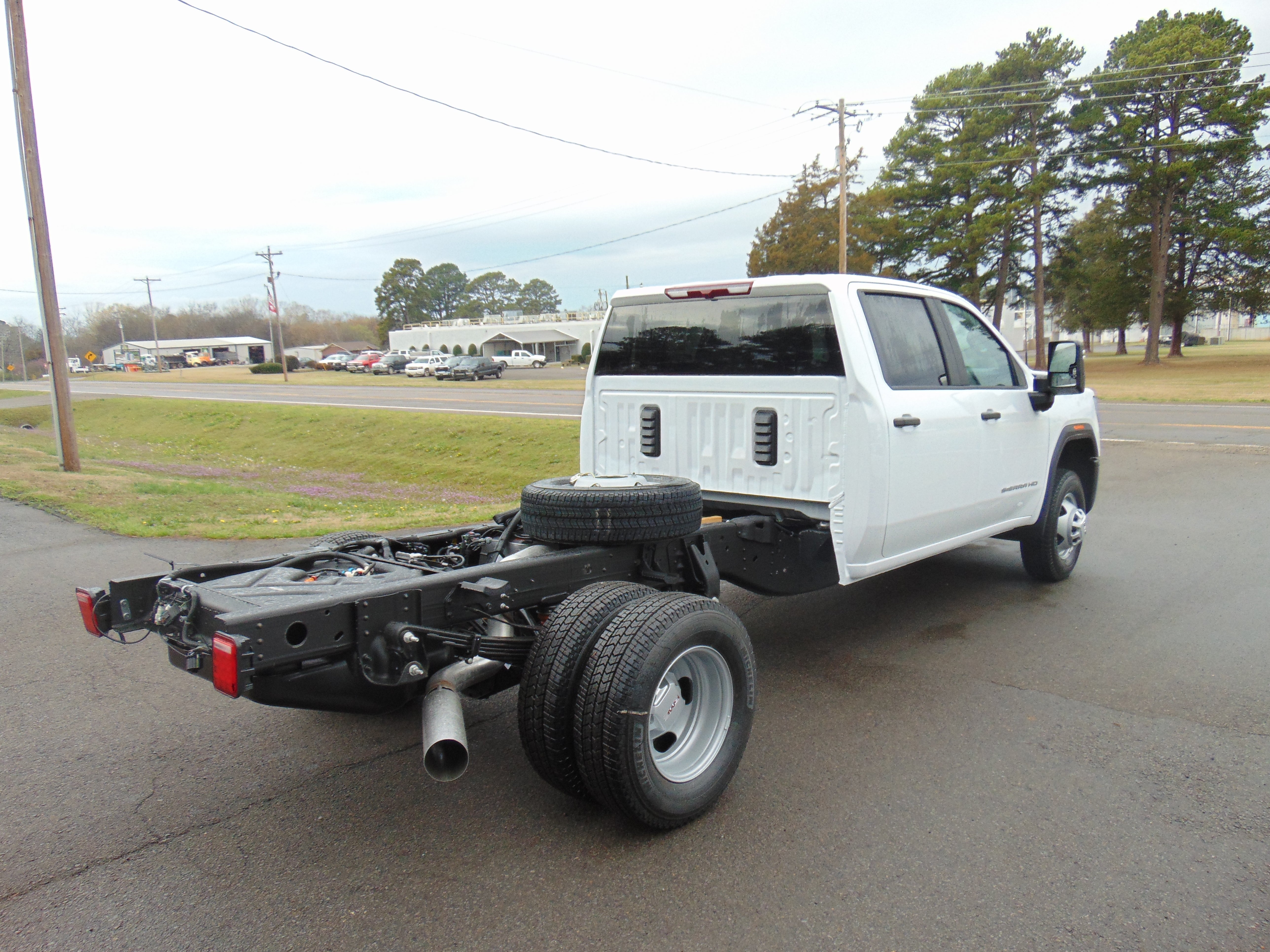 2026 GMC Sierra 3500 HD Chassis Cab Pro