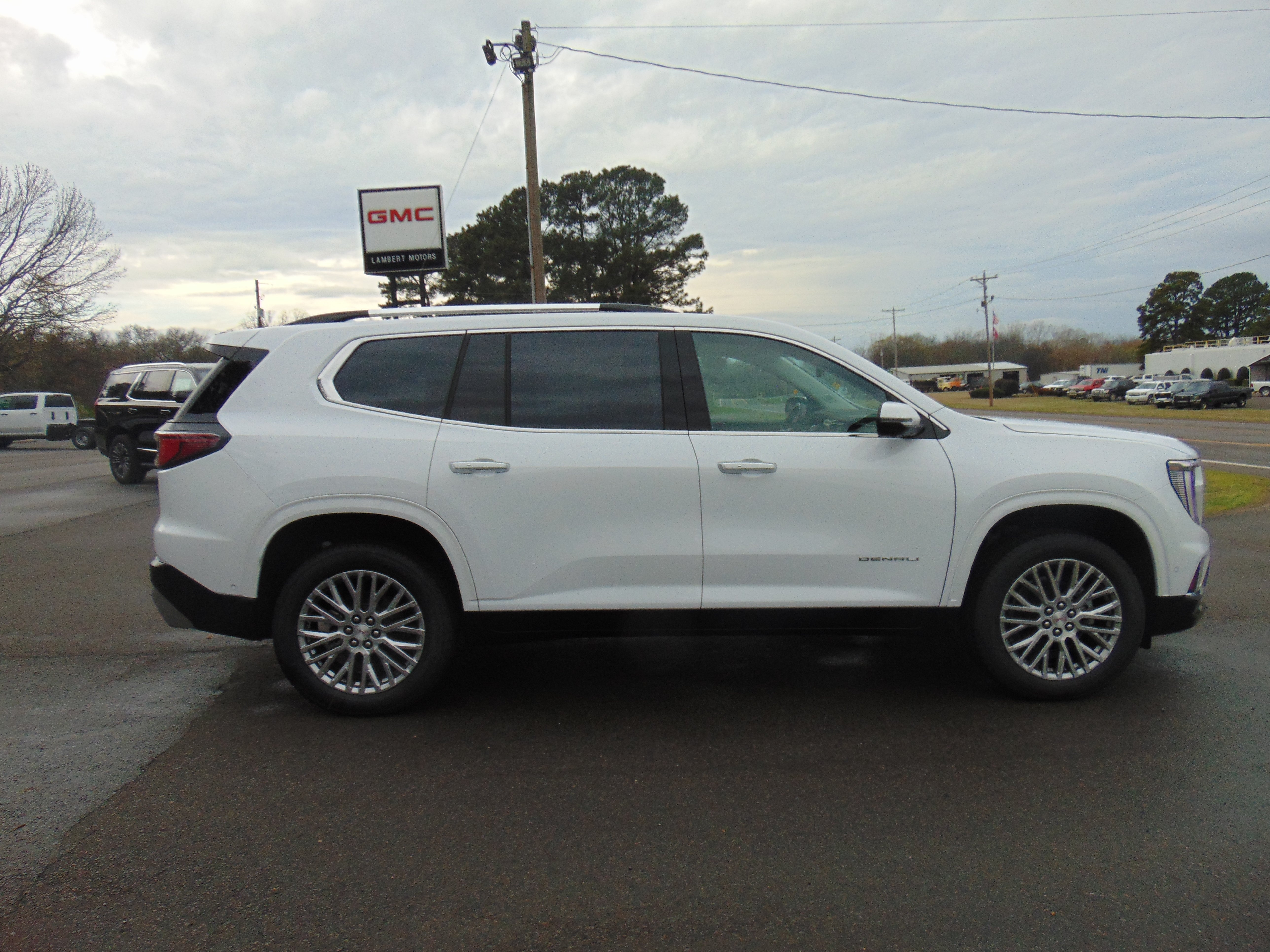 2026 GMC Acadia Denali